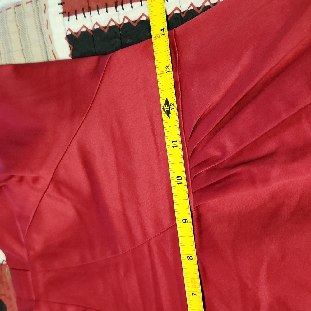 Sexy lipstick red Moschino dress with back zipper - Picture 11 of 12